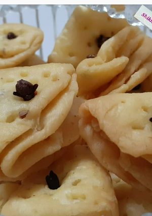 A picture of Mathari tea time snacks.
