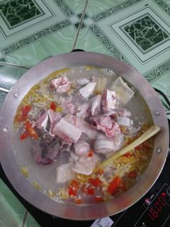 Hình của món Cá Nhám (Cá Mập Sữa) Nhúng Giấm.