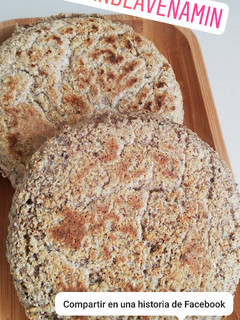 Una foto de Pan de avena muy fácil y rico