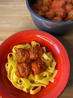 Una foto de Albóndigas de ternera y parmesano