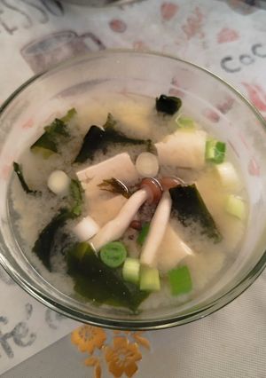 Foto resep Sup Miso (Tahu Jamur Wakame)