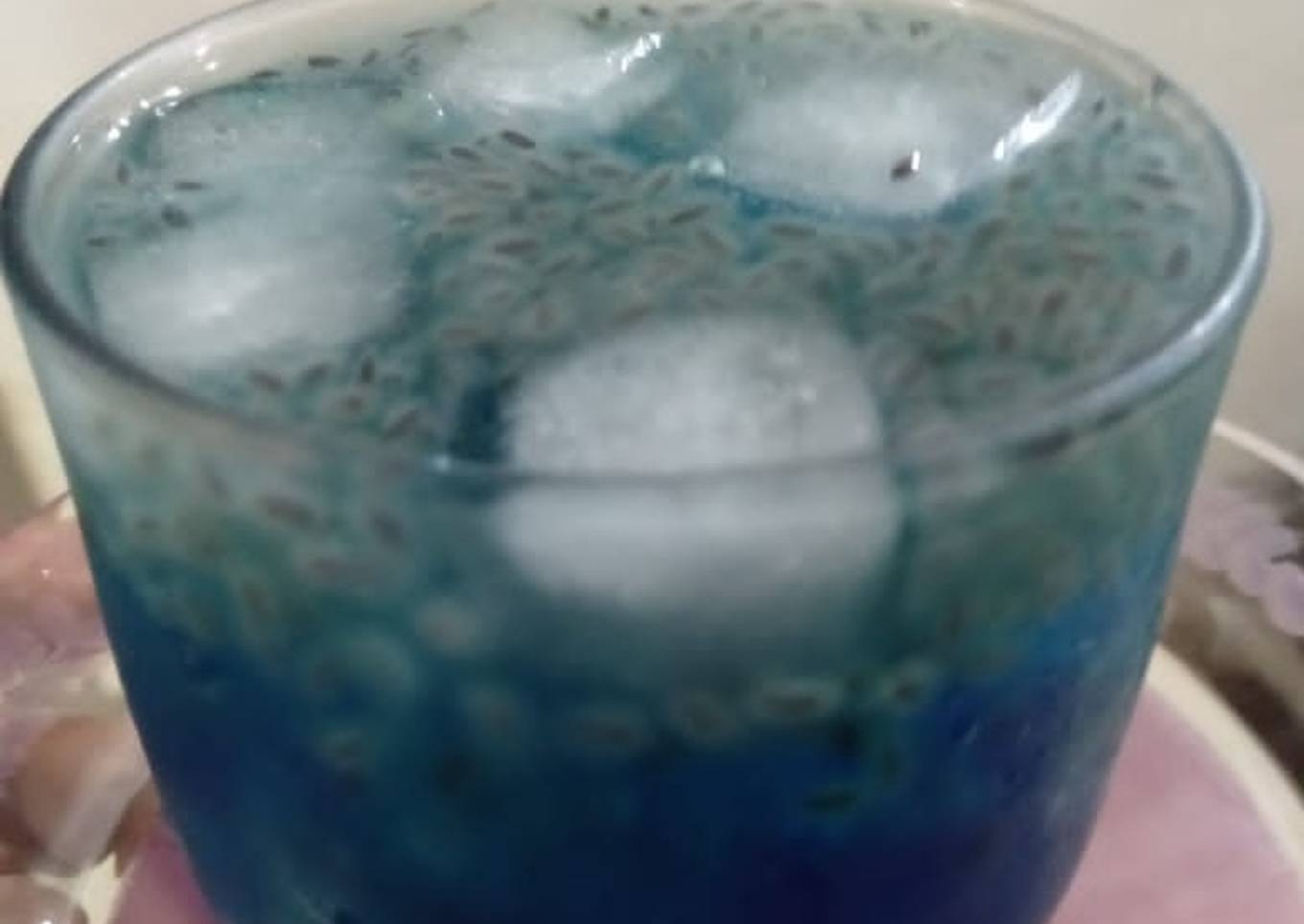Blue berry drink