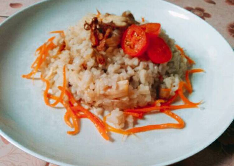 Langkah Mudah untuk Menyiapkan Nasi goreng spesial(menu anak), Enak Banget