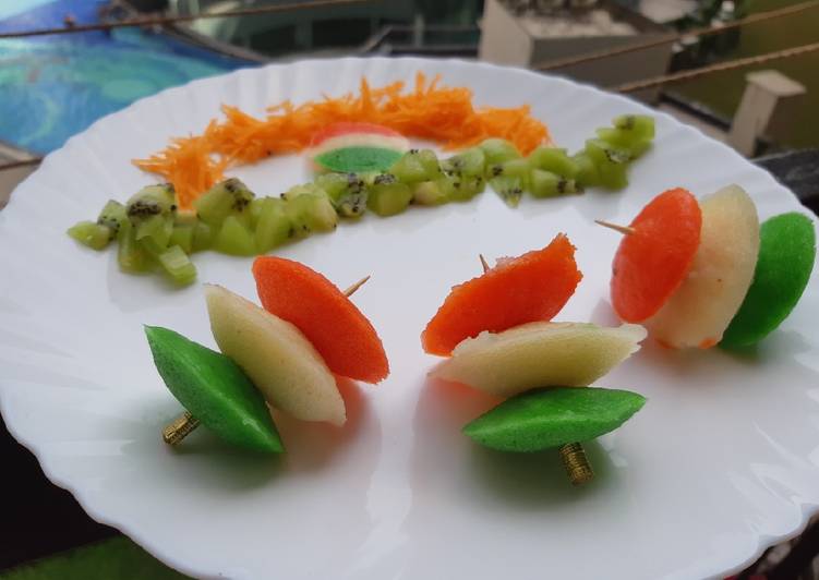 Tri-colour idli stick