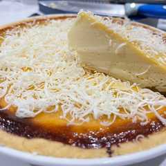 รูปของ Kue Lontar Khas Papua