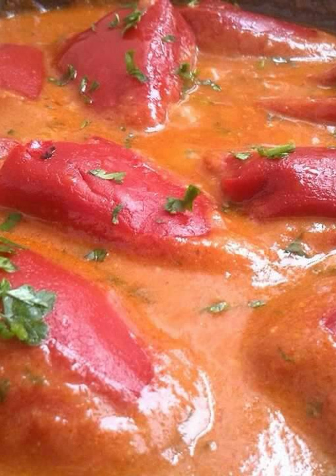 Una foto de Pimientos del piquillo rellenos de bacalao🍠