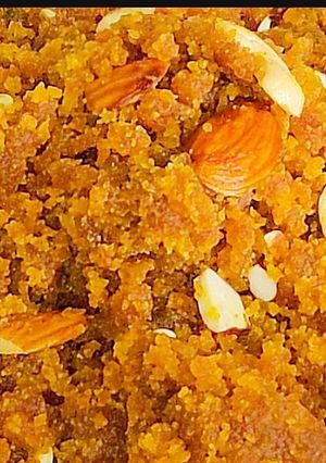 A picture of Instant Moong Dal Halwa.
