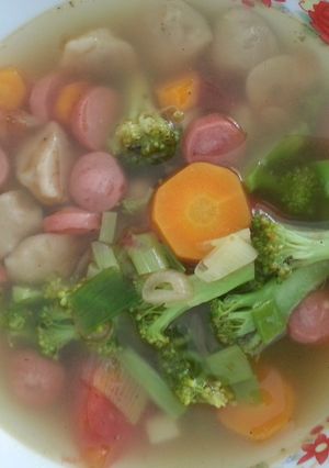 Foto resep Sop brokoli sosis bakso