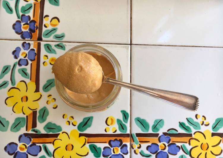 How to Make Perfect Burro d&#39;arachidi fatto in casa