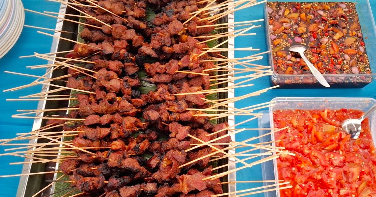 Sate Kambing + Sambal Tomat Mentah khas Maranggi