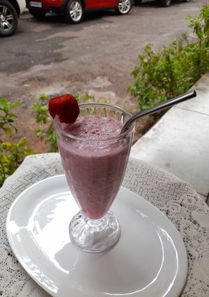A picture of Strawberry milkshake.