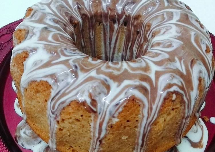 الصورة الرئيسية لوصفة كيك بصوص الشيكولاتة والحليب المكثف 🍰🍫