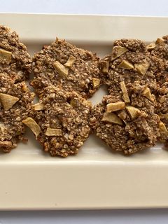 Una foto de Galletas saludables de avena, plátano y manzana