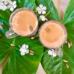 A picture of Cardamom tea.