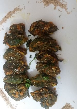 A picture of Besan patra.