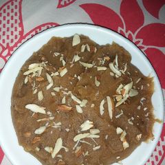 A picture of Aate ka halwa.