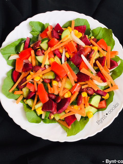 A picture of Veggie salad🥗.