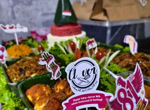 Foto resep Tumpeng Nasi Merah Putih Lengkap