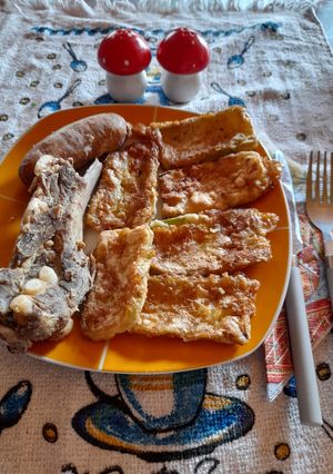 O poză a rețetei Dovlecel pane cu coaste și cârnați de porc proaspăt.
