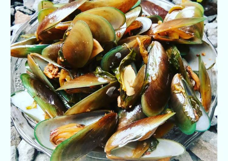 Kerang Hijau Pedas Manis