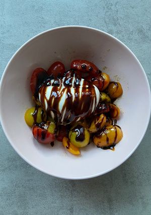 Une photo de Tomate-burrata pour ce midi 😋