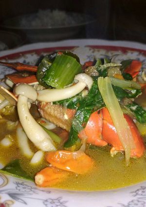 Foto resep Tomyam Kepiting With Jamur Enokitaki & Baby Pakcoy