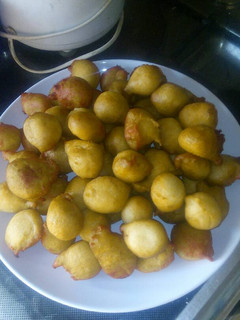 A picture of Fluffy and yummy Puff Puff.