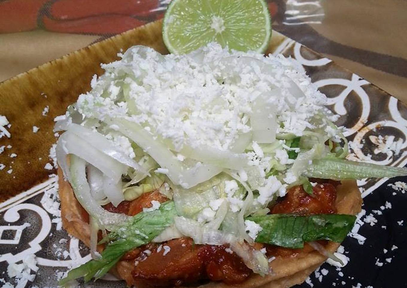 Garnacha de cocono o pavo adobado o en chilillo el Ocote
