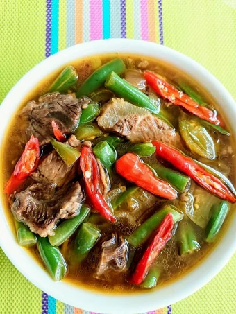 Langkah Mudah untuk Menyiapkan Resep 67. Asem asem Buncis Daging sapi yang Lezat Sekali