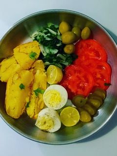 عکسی از دستور سیب زمینی تخم مرغ تنوری🥔🥚