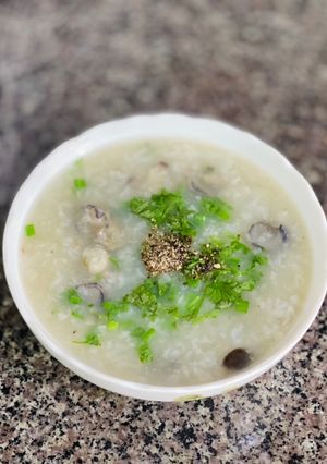 Hình của món Cháo Hàu Nấm.