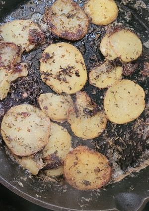 A picture of Easy Potatoes.