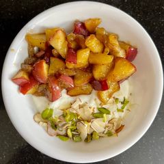 A picture of Apple Pie Pudding.