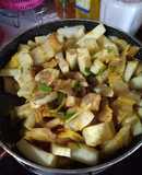 Thịt ba chỉ xào dừa keto