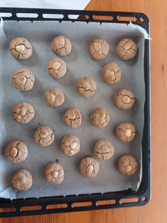Una foto de Polvorones de gofio y Almendras