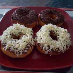 รูปของ Donat kentang