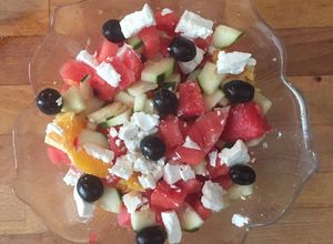 Foto de Salada de Melancia, Pepino e Queijo Feta