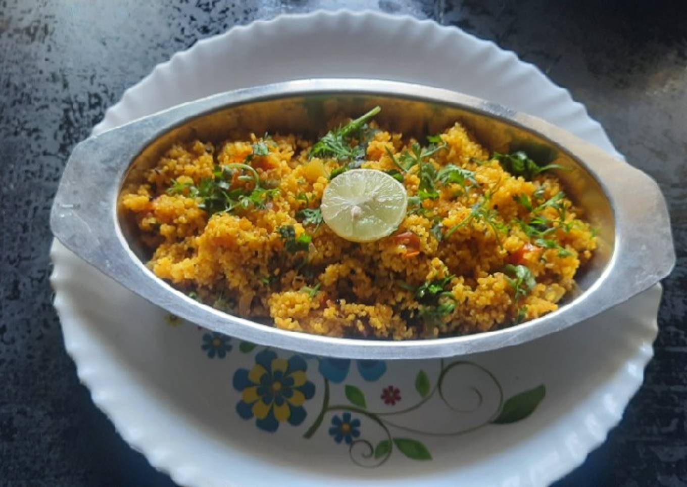 (lapse upma)/daliya upma Broken wheat upma