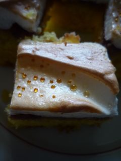 Olcsó, lekváros, habos piskóta recept fotója