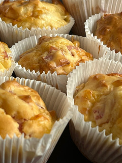 Φωτογραφία της συνταγής Αλμυρά Muffins με Τυρί και Ζαμπόν