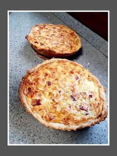 Una foto de Lorraine quiche