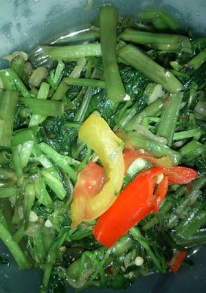 Foto resep Tumis KanSelIr (Kangkung Selada Air)