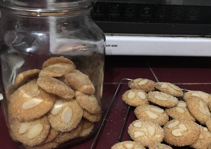 Coconut Almond Cookies