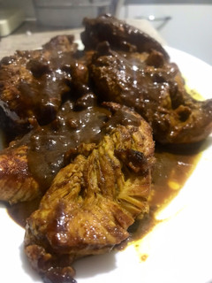 Una foto de Pollo satay