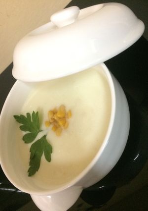 صورة لوصفة شوربه بالذره والدجاج