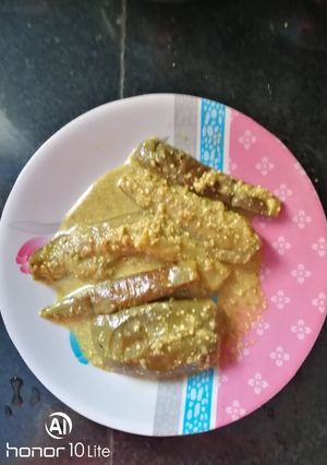 A picture of Eggplant curry.
