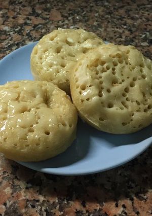 A picture of Crumpets.