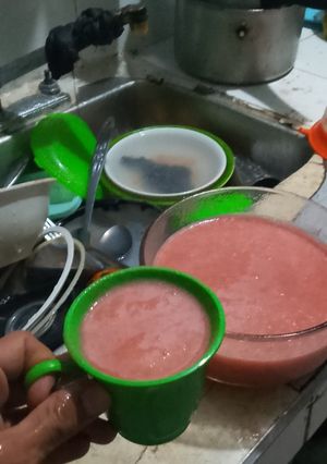 Una foto de Jugo Óptimo Mio de Guayaba