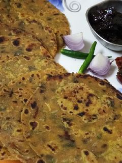 থেপলা(Thepla Recipe In Bengali) রেসিপির প্রধান ছবি