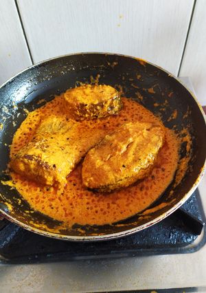 ফিশ কারি (fish curry recipe in Bengali) রেসিপির প্রধান ছবি